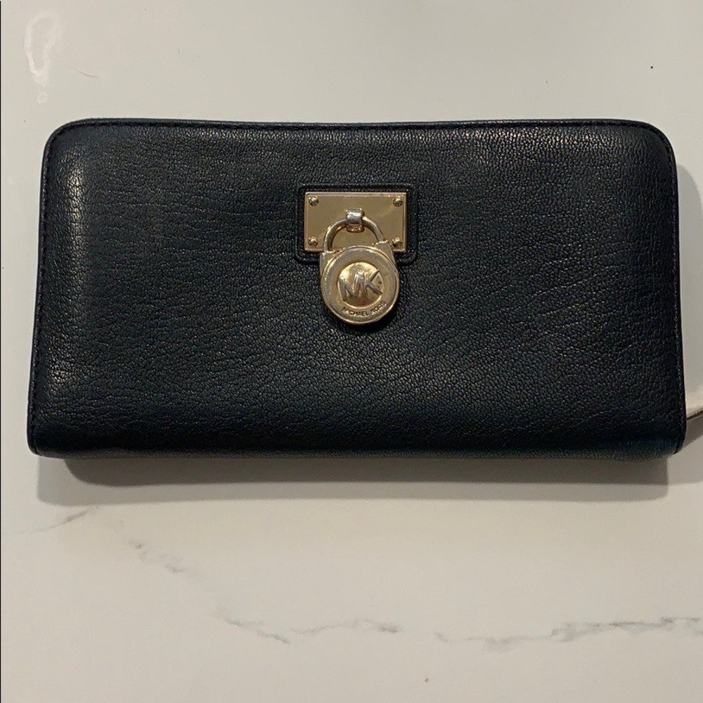 Authentic Michael Kors Wallet